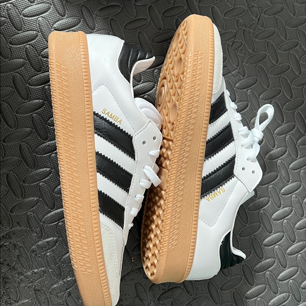 Adidas Samba XLG - Picture 4 of 6
